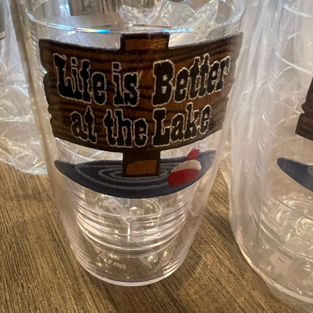 Tervis tumblers. 3-16 ounce classic plastic glassware brand new